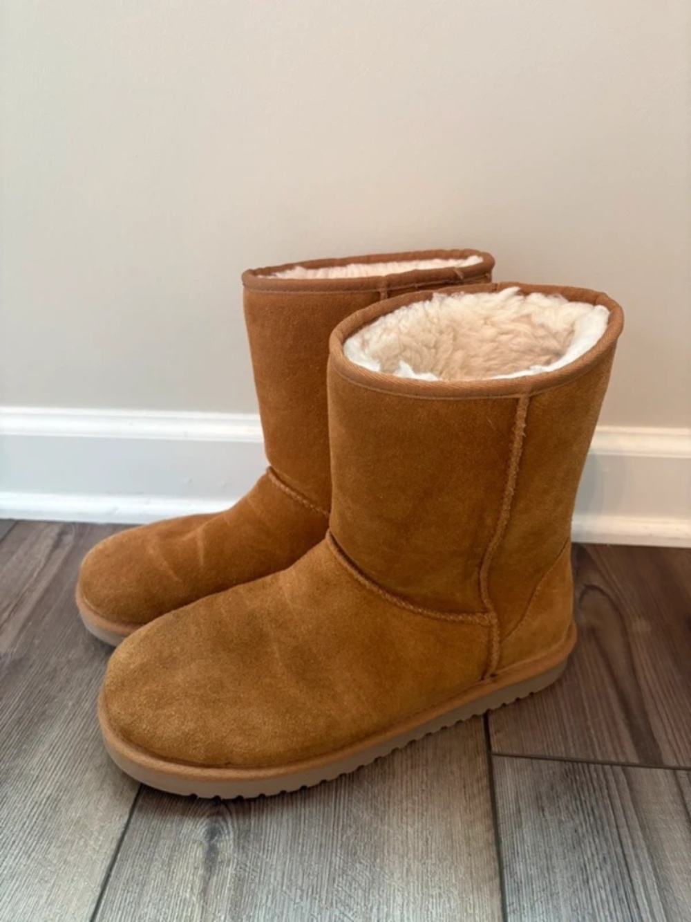 Koolaburra by Ugg Chestnut Boots W8